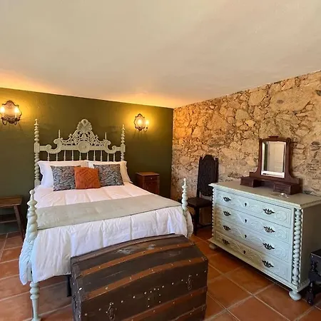 Quinta Tilia - *